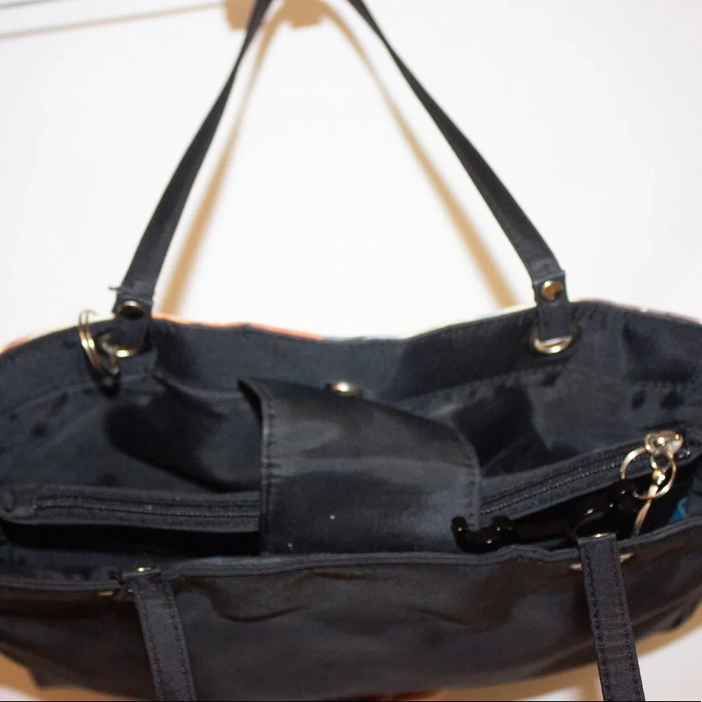 Disney Alice in Wonderland Vintage Shoulder Bag 🦋🤍 - Picture 11 of 12